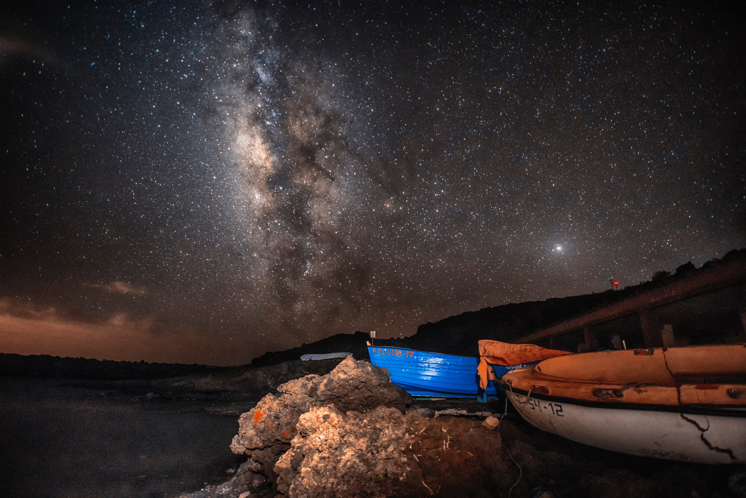 fausto-garcia-menendez-DZlEFPPbNog-unsplash