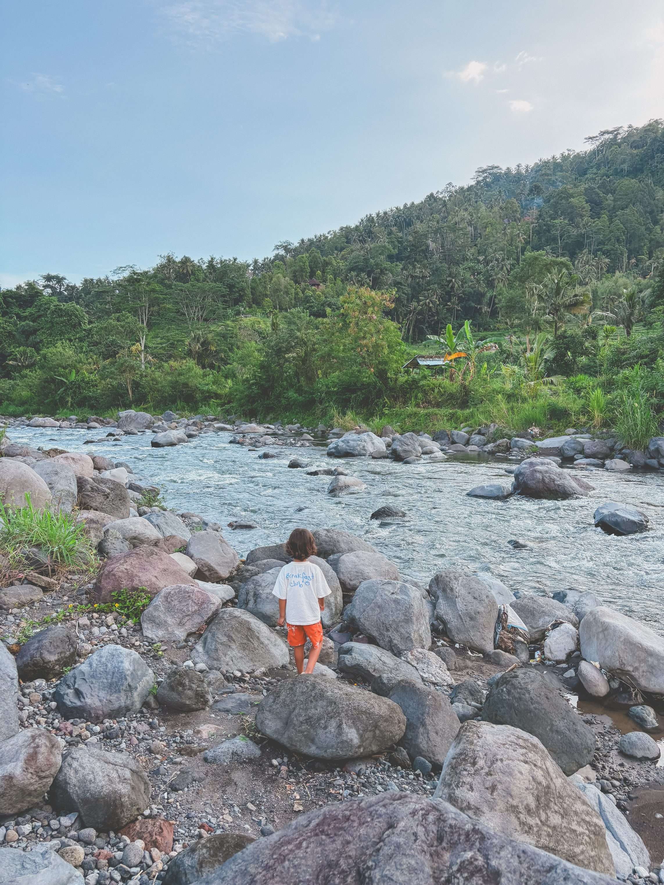 sidemen-bali-river