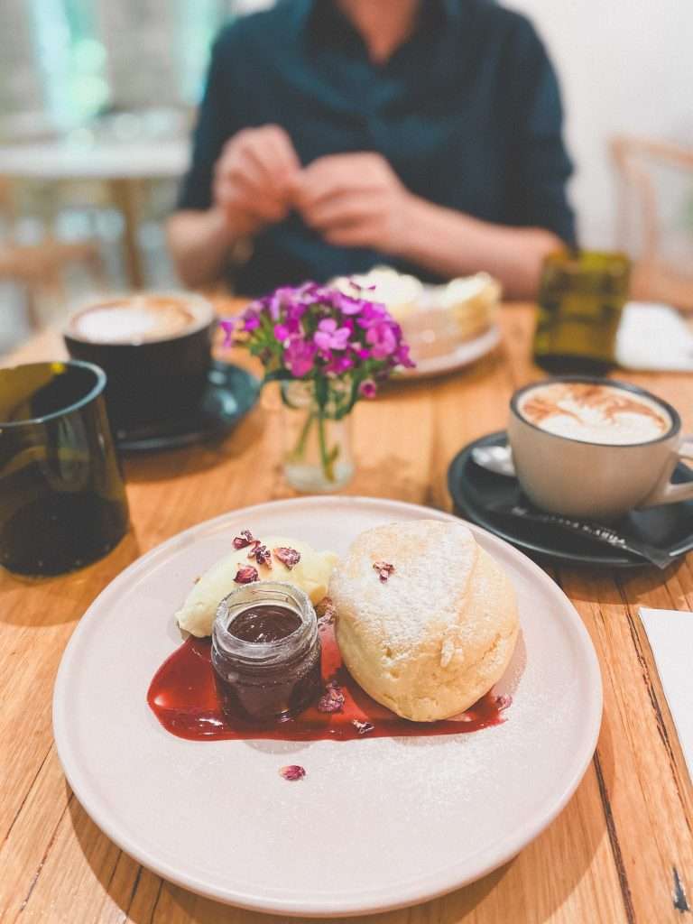centralcoastcafe-kewdining-scones-coffee